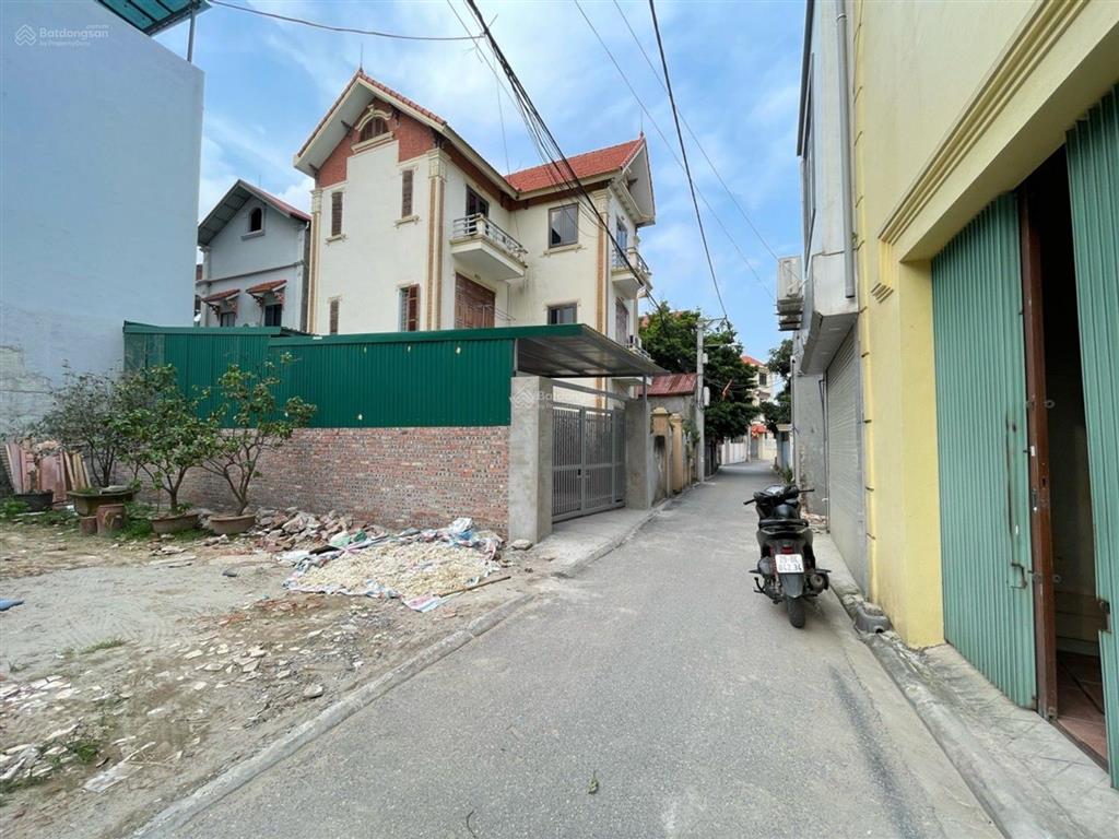 Chỉ 7.6 tỷ 60m2 mặt tiền 10m đường trước nhà ô tô vào nhà gần học viện nông nghiệp 1, vin 1