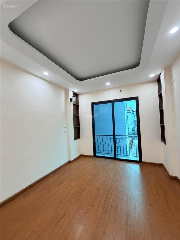 Lô góc 5 tầng 6 ngủ diện tích 38m2/sàn mới coong phù hợp cho gia đình nhiều thế hệ sinh sống sát eo