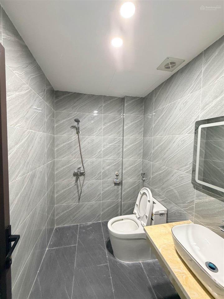 Lô góc 5 tầng 6 ngủ diện tích 38m2/sàn mới coong phù hợp cho gia đình nhiều thế hệ sinh sống sát eo