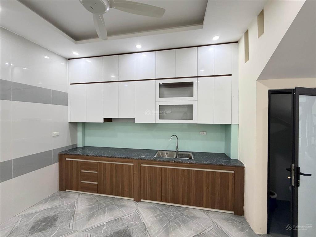Lô góc 5 tầng 6 ngủ diện tích 38m2/sàn mới coong phù hợp cho gia đình nhiều thế hệ sinh sống sát eo