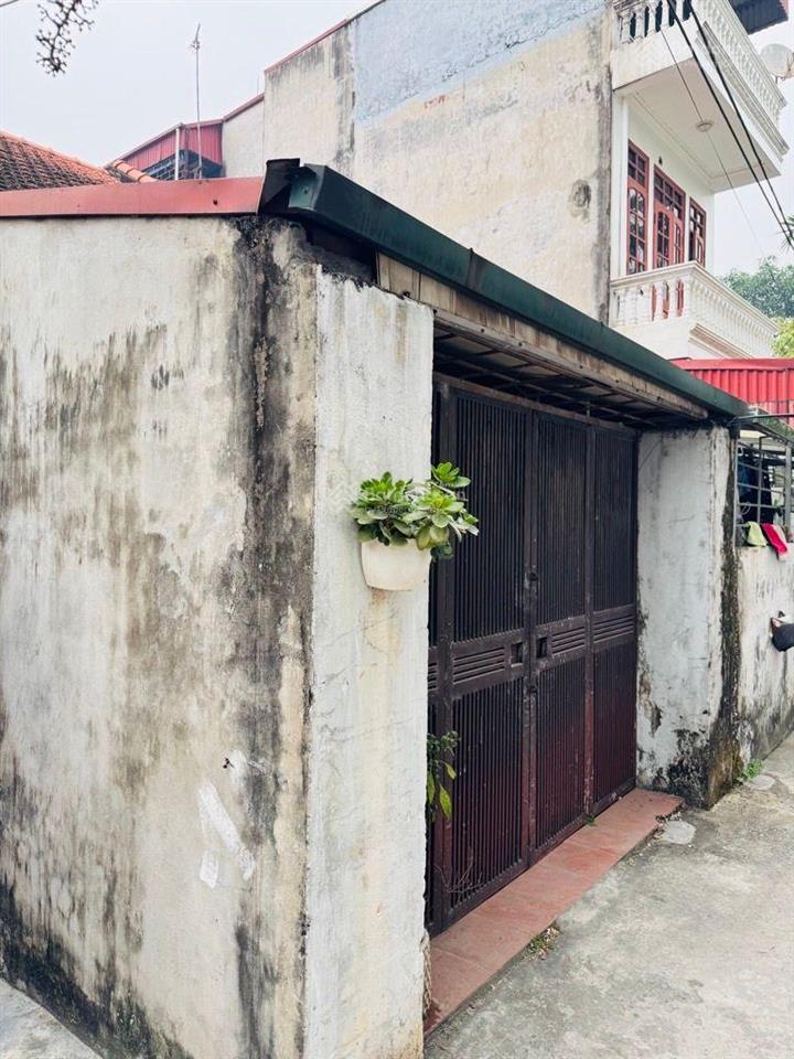 Thạch bàn chỉ 6,5 tỷ có lô đất 65m2 ô tô vào nhà cách aeon cầu vĩnh tuy 500m gần chợ trường học, hồ
