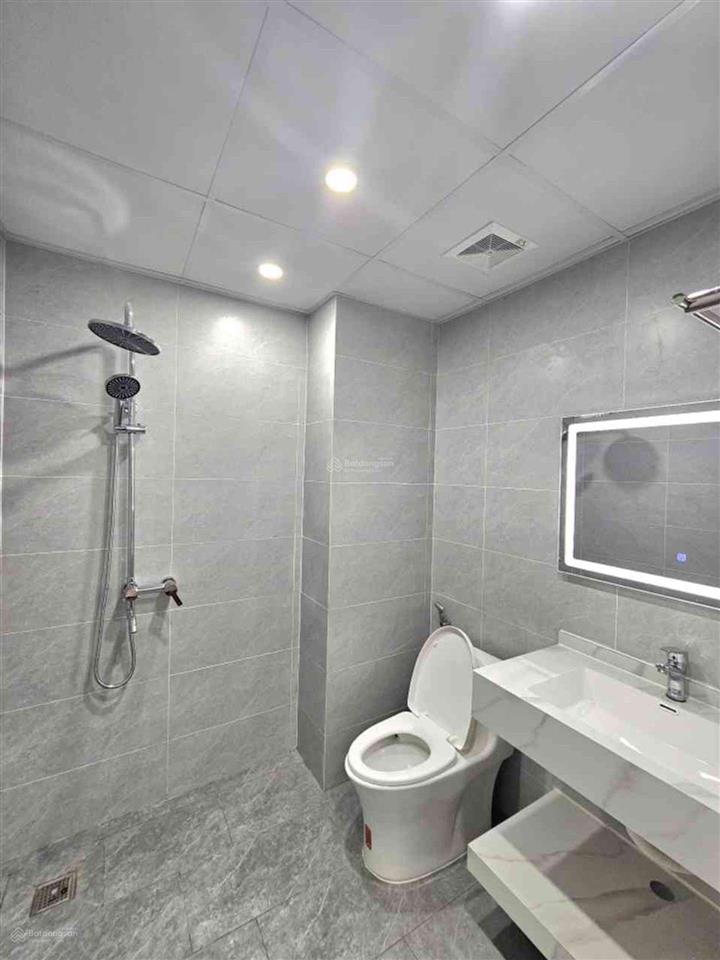 Trâu quỳ 6 tầng thang máy 42m2 giá 7,5 tỷ ô tô đỗ cửa sát học viện nông nghiệp 1, vin 1 lõi gia lâm