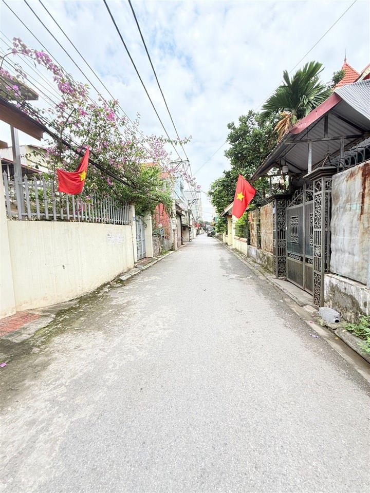 Nhỉnh 6 tỷ có t lượng sở hữu đất phân lô 70m2 đường trước nhà ô tô tránh sát cầu thanh trì, vin 1