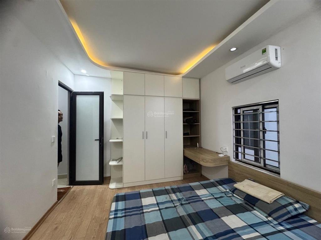 Nhỉnh 3 tỷ có t lượng sở hữu căn 4 tầng 3 ngủ diện tích 44m2 gần ô tô tránh chợ cầu thanh trì vin 1