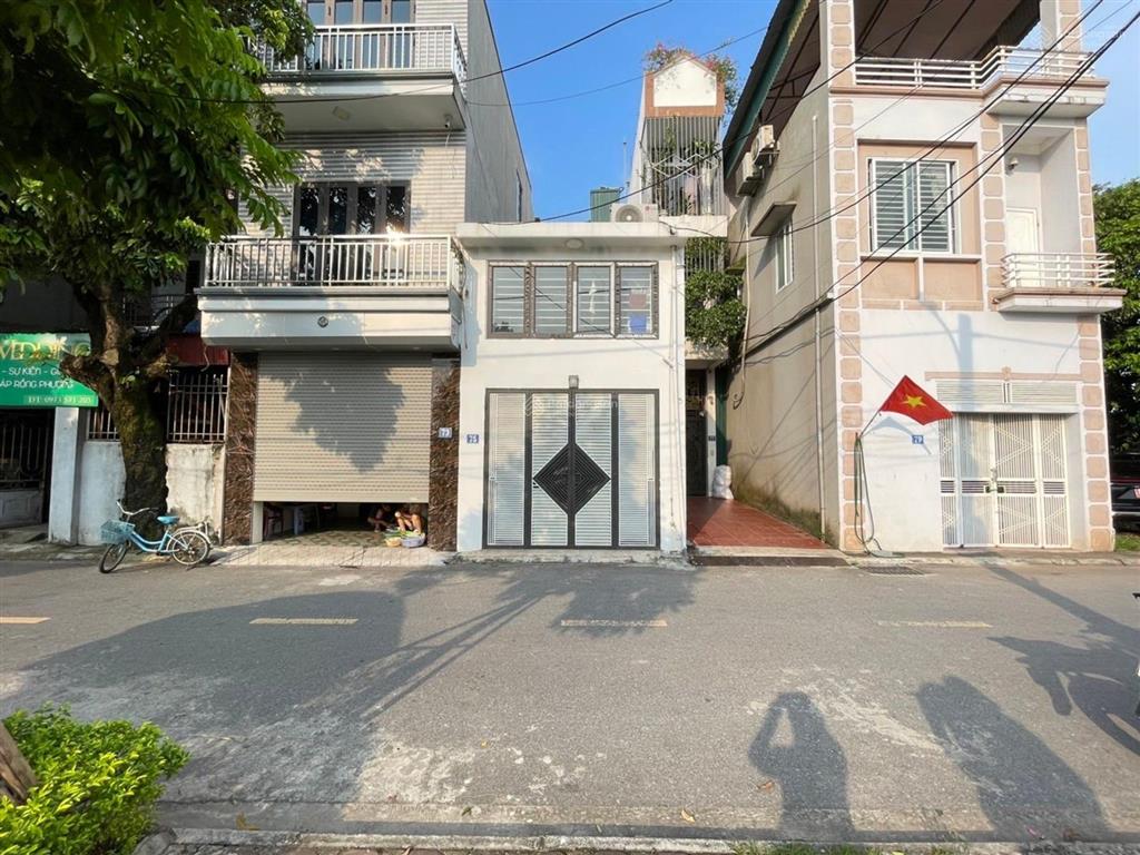 Chỉ 4.3 tỷ sở hữu lô đất 70m2 đường trước nhà 5m ngõ thông kinh doanh buôn bán được ko lỗi,ko qh