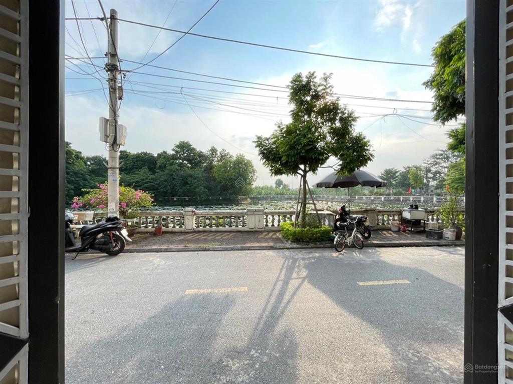 Chỉ 4.3 tỷ sở hữu lô đất 70m2 đường trước nhà 5m ngõ thông kinh doanh buôn bán được ko lỗi,ko qh