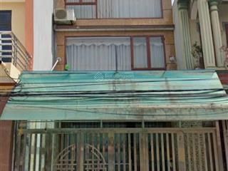 E bán nhà 4 tầng ở mặt phố hợp thịnh  tam dương vĩnh phúc cách vòng xuyến cây xăng hội hợp chỉ 2