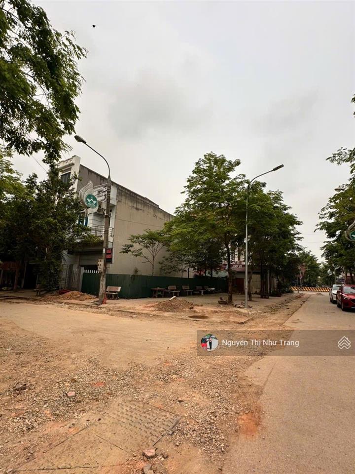 Siêu phẩm lô góc 2 mặt tiền trung tâm phường vĩnh yên , phú thọ
 e bán lô góc 2 mặt tiền diện tích