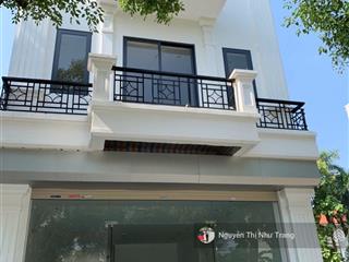 Nhà mặt phố lý nam đế  kđt nam đầm vạc  vĩnh yên  vĩnh phúc
 đã hoàn thiện cơ bản
sẵn bìa công