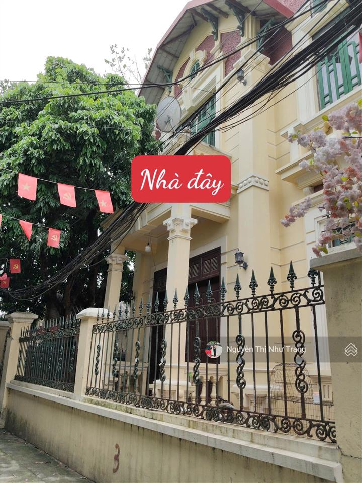 Tận hưởng cuộc sống tại trung tâm vĩnh yên, vĩnh phúc nhà đẹp 3 tầng 2 mặt tiền, tặng full nội th