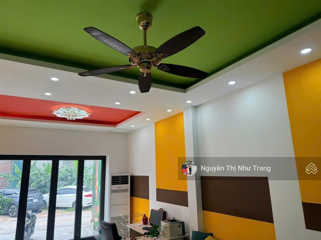 Nhà 3 tầng nguyễn tất thành, khai quang  vĩnh yên  vĩnh phúc 3,9** tỷ
 diện tích 83m mt 4,5m