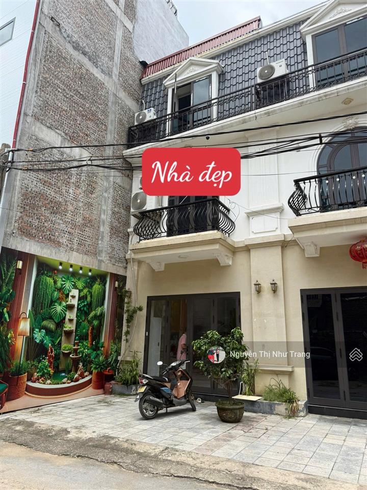 Nhà 3 tầng nguyễn tất thành, khai quang  vĩnh yên  vĩnh phúc 3,9** tỷ
 diện tích 83m mt 4,5m