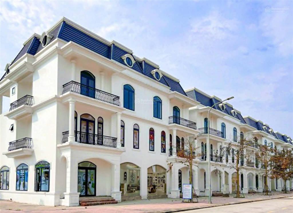 Biệt thự song lập trung tâm cửa lò, gần quảng trường biển