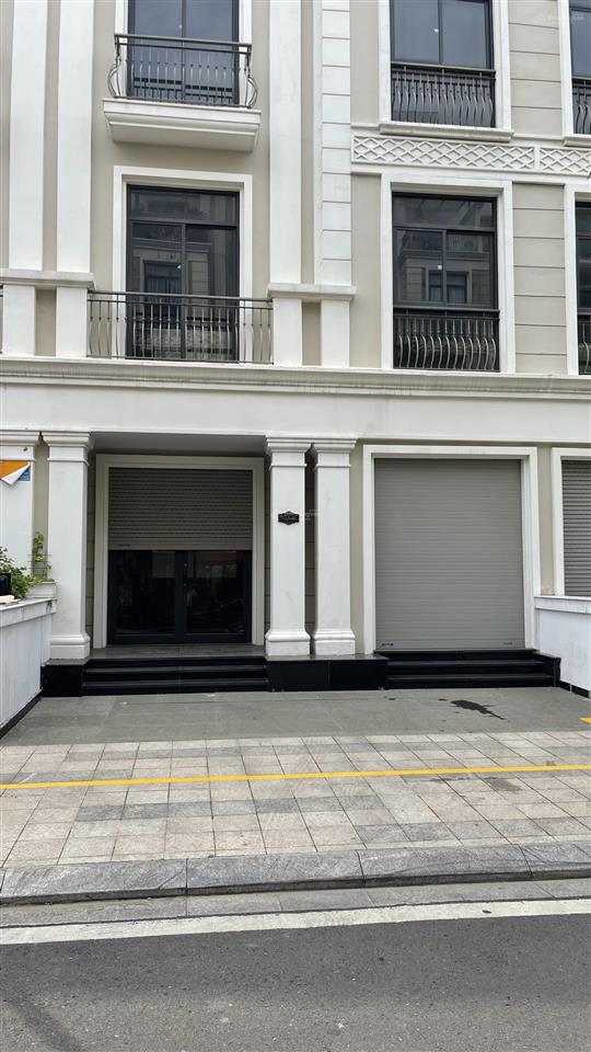 Duy nhất căn nhà phố vinhomes grand park, quận 9 / 84 m2 / 13,8 tỷ