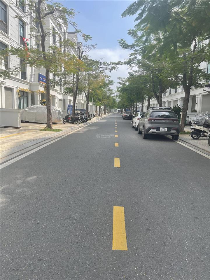 Duy nhất căn nhà phố vinhomes grand park, quận 9 / 84 m2 / 13,8 tỷ