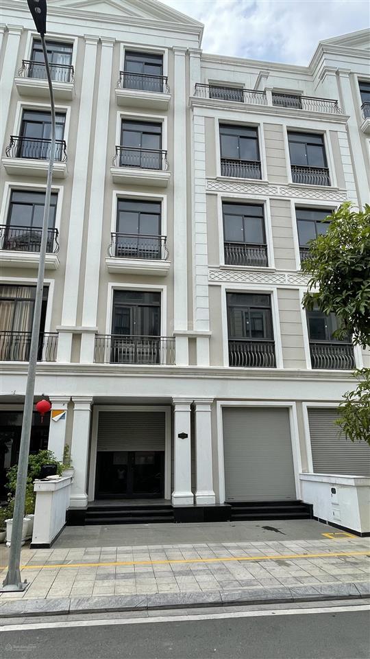 Duy nhất căn nhà phố vinhomes grand park, quận 9 / 84 m2 / 13,8 tỷ