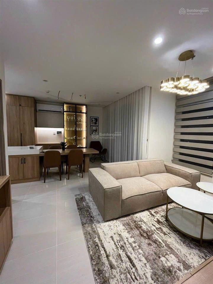 Bán nhanh trước tết 2pn + 1 (s6.03)  vinhomes quận 9  3,450 tỷ (sẵn sổ)