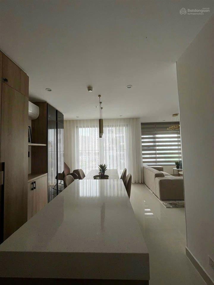 Bán nhanh trước tết 2pn + 1 (s6.03)  vinhomes quận 9  3,450 tỷ (sẵn sổ)