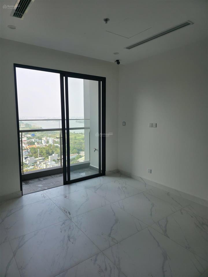 Bán căn hộ 1pn + 1 diện tích 54,4 m2  the beverly giá 3,2 tỷ mua trực tiếp cđt vinhomes