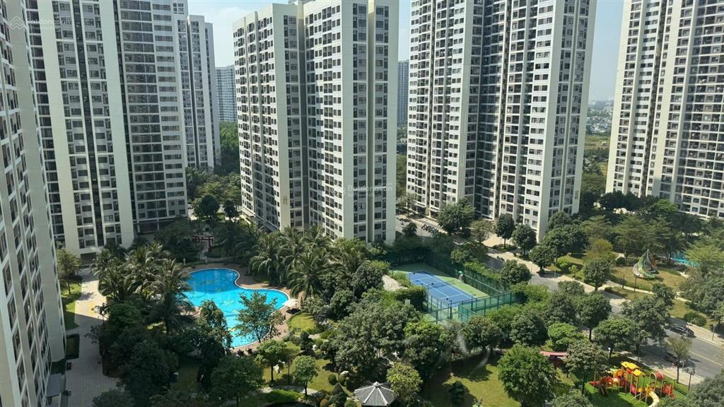 Bán căn 2pn 2wc. giá 2,850 tỷ hướng đông nam. view vườn tùng nhật hồ cá koi và hồ bơi mát mẻ