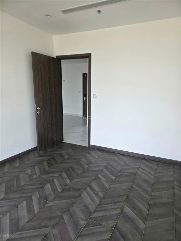 Bán căn 2pn, 2wc, be5 giá 4.750 tỷ view nhìn được công viên 36 hecta