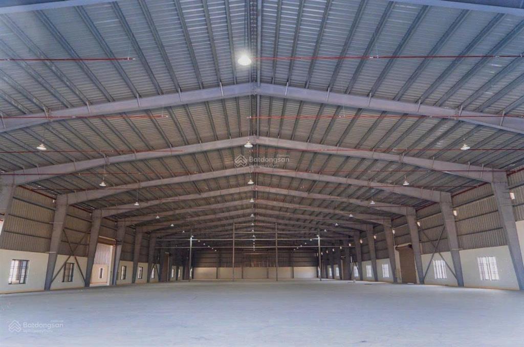 Cho thuê 3.000m kho xưởng đường đại lộ thăng long kcn thạch thất quốc oai,hà nội.đủ pccc.0963 596 ***