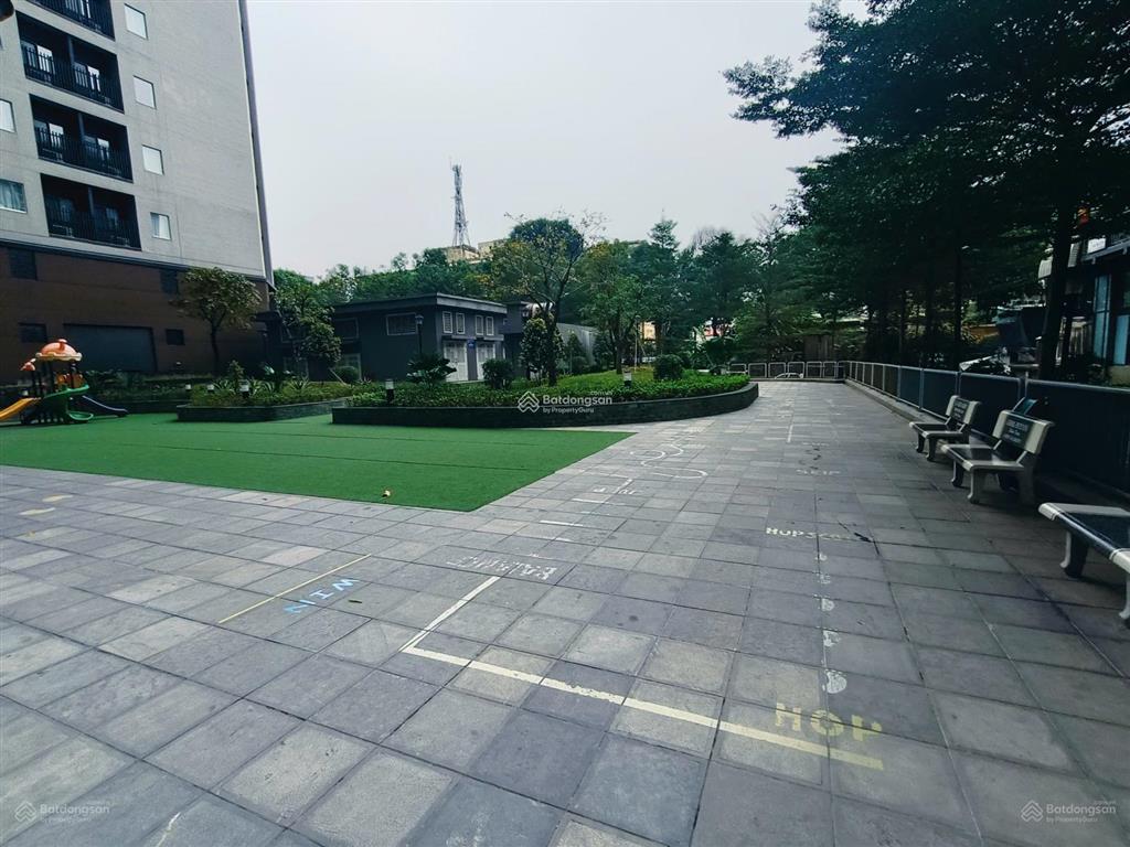 Cho thuê mặt bằng chân đế chung cư vinata tower, cạnh thăng long number one, 125m2, khuất duy tiến