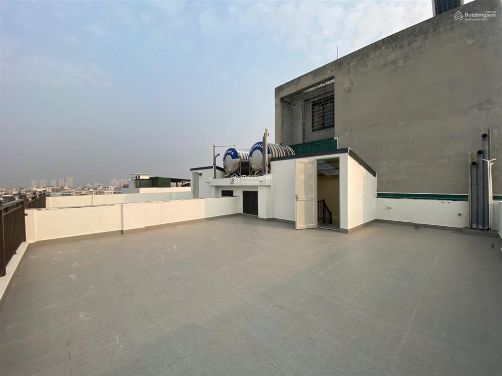 Cho thuê tòa nhà đường cầu diễn, bắc từ liêm, hn. dt 150m2, 6 tầng, 1 hầm, thông sàn có thang máy