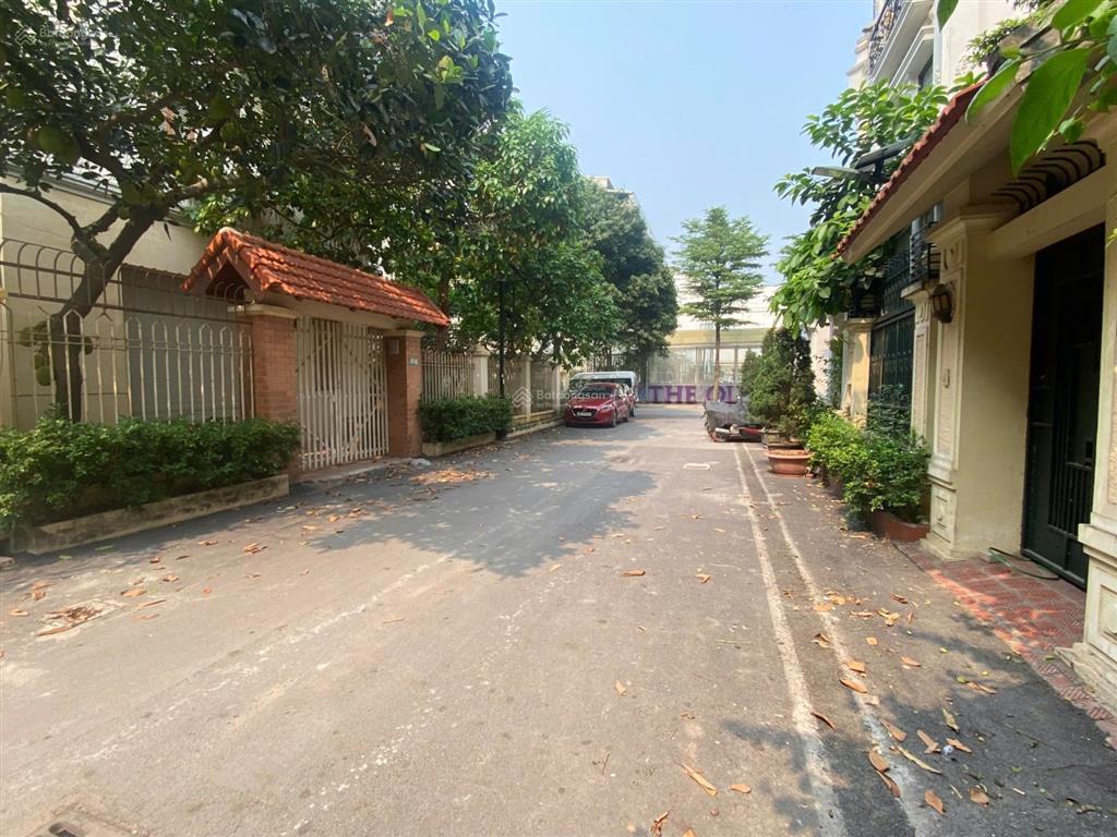 Cho thuê biệt thự siêu đẹp kđt trung văn hancic, 180m, 4 tầng, gần trường olympia, 36tr. 0963 596 ***