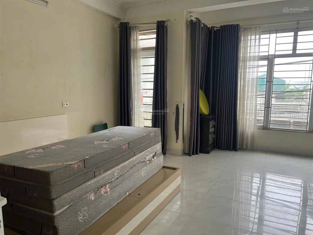 Cho thuê biệt thự đường thiên hiền, mỹ đình 1 căn góc 2 mặt tiền siêu đẹp, dt 145m2, 41triệu