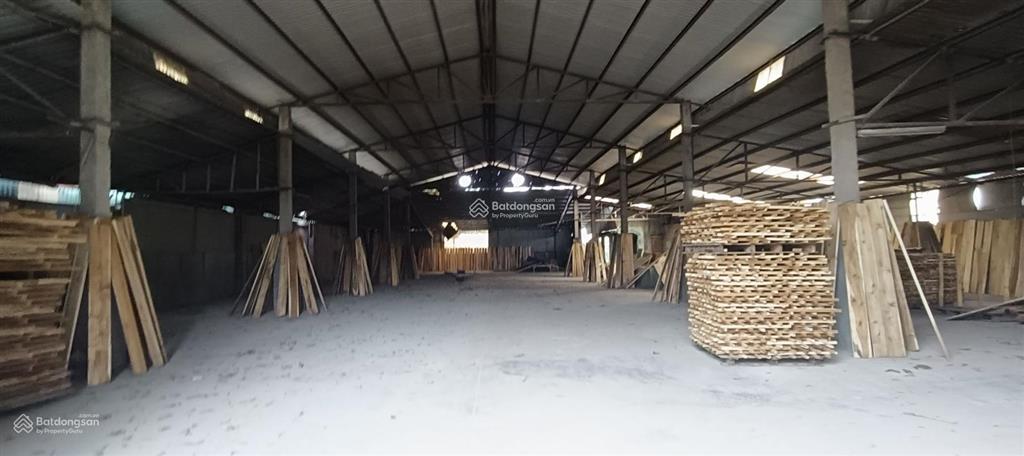 Cho thuê kho xưởng 1154m2, siêu rẻ 35 tr/tháng, thượng cát, xe công vào, điện 3 pha. 0963 596 ***