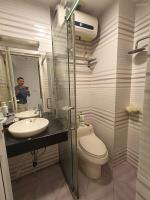 Cho thuê cửa hàng tầng 1, dt 25m2. trong ngõ 261 trần quốc hoàn thông phạm văn đồng. giá 9tr