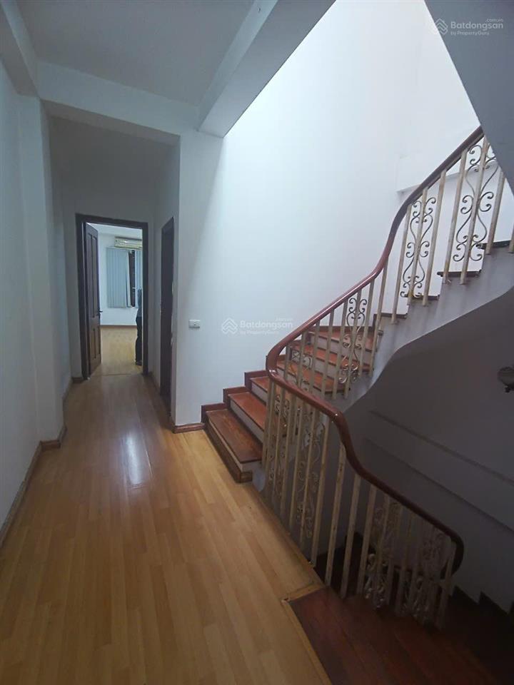 Cho thuê nhà riêng kđt văn quán  hà đông. dt 100m2, 5 tầng, ô tô đỗ cửa, 20 triệu.  0963 596 ***