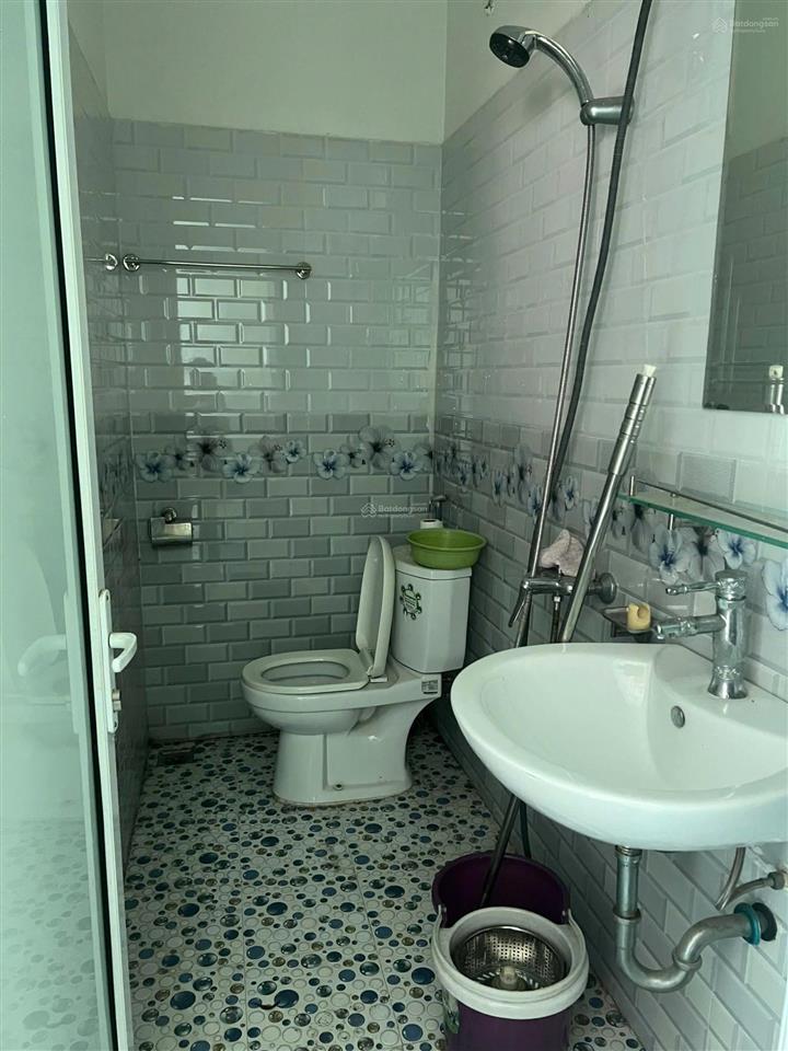 Cho thuê nhà riêng trong ngõ trần thái tông, cầu giấy, hn. 60m, 3 tầng, 4pn, đủ đồ, 15 triệu