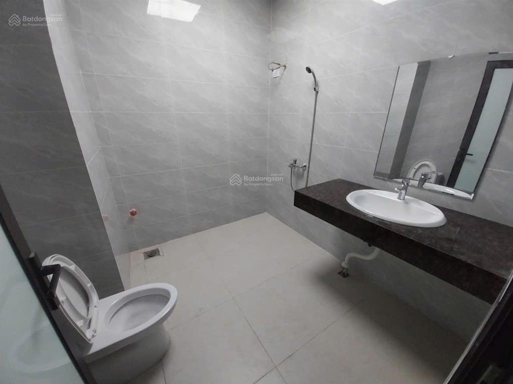 Cho thuê nhà mặt phố an thọ, an khánh, hoài đức, hn. 110m, 3 tầng, thang máy. 25 tr.  0963 596 ***