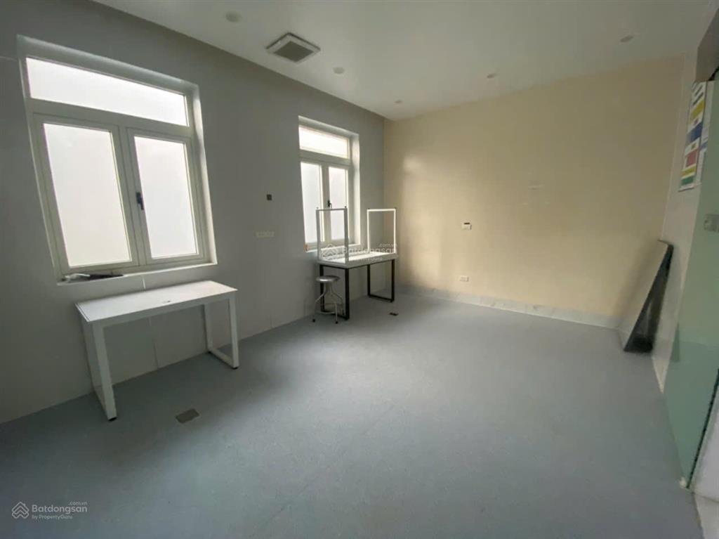 Cho thuê liền kề galaxy vạn phúc  hà đông. 100m, 6 tầng, giá 45 triệu có thang máy. 0963 596 ***