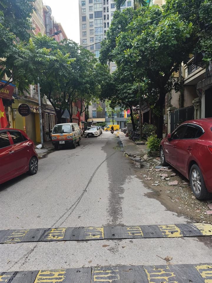 Cho thuê nhà riêng phân lô phố vũ phạm hàm. yên hòa, hn. 100m2 * 5t, 8 phòng. 48 tr/th. 0963 596 ***