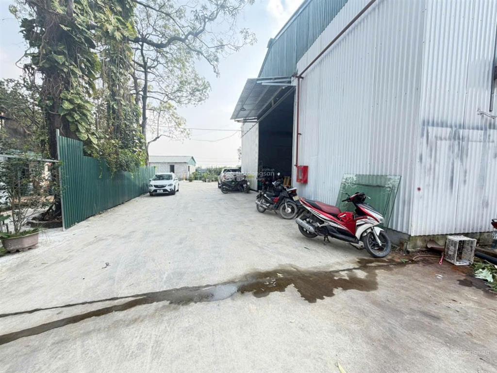 Cho thuê kho xưởng sơn đồng, hà nội 730m2 đất sổ đỏ. giá 65k/m²/th. xe công đỗ cửa.  0963 596 ***