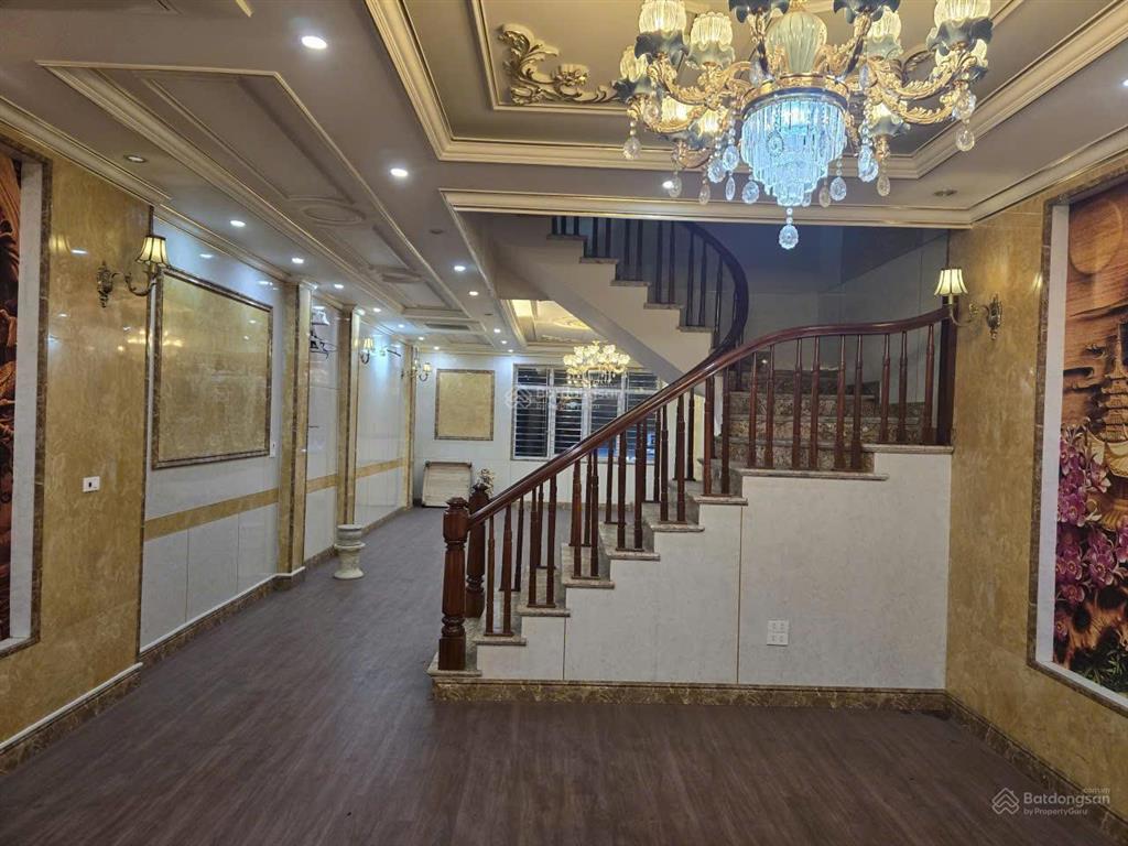 Mặt tiền siêu khủng đối diện jw mariott mặt phố miếu đầmđỗ đức dục 155m2 6t mt10.8m 65tỷ n từ liêm