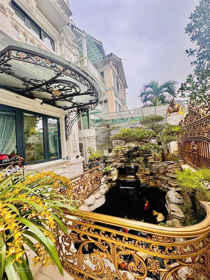 Cực phẩm biệt thự đơn lập lô góc 3thoáng kđt việt hưng 250m2 5tầng thang máy mt30.2m 91tỷ long biên