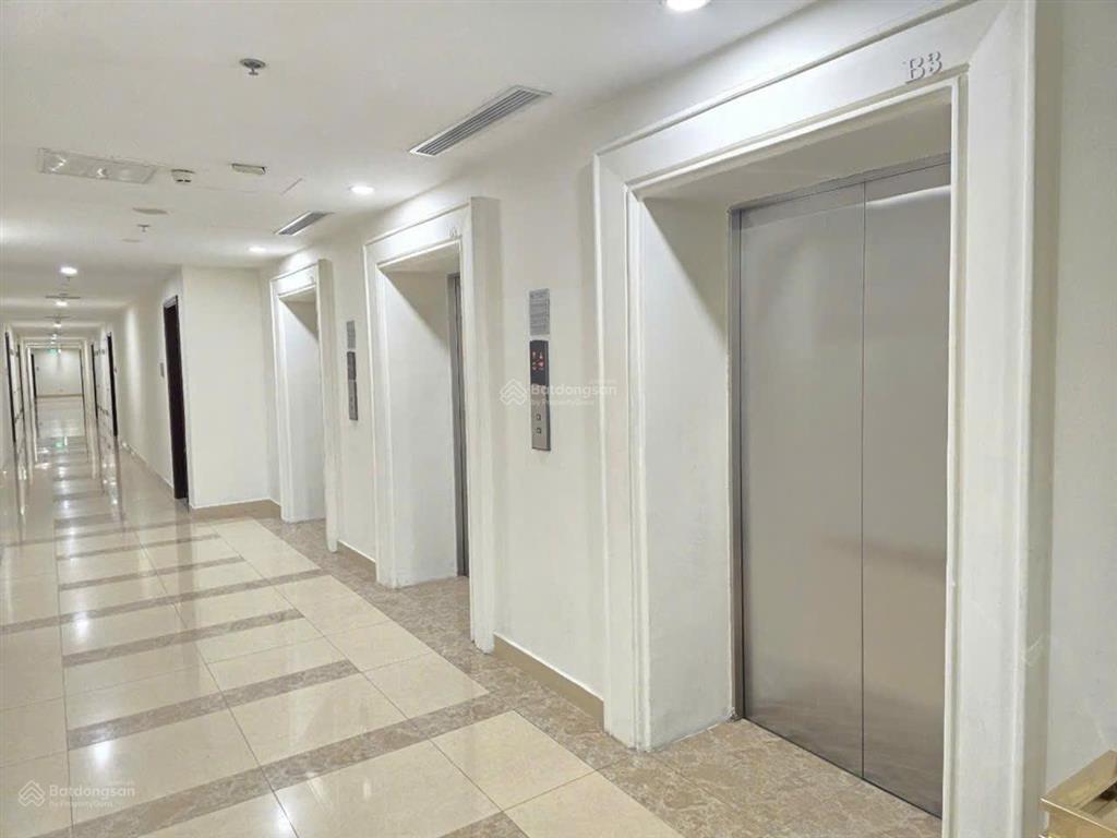 Vinhomes times city  căn 3pn view sông hồng  tầng cao tòa t2  full nội thất giá chỉ 8.7 tỷ