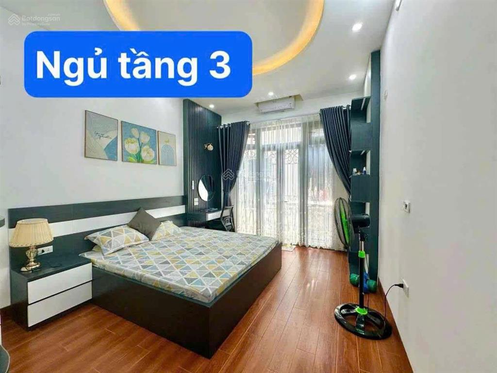 Ngày 26/9/2026 chủ nhà giảm chào 500tr để bán nhanh, giá chào mới còn 15.7 tỷ, 0989 857 ***