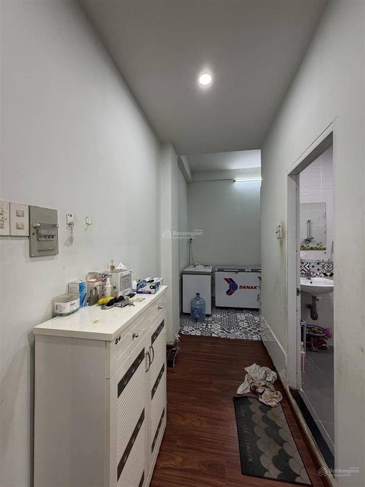 Quận 5 cc ngô quyền (lầu 1) 68.3m2 shr 4,3 tỷ
