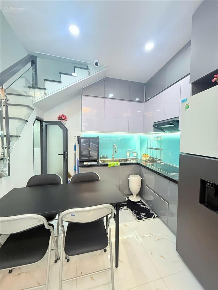 Quận 1  trần khắc chân hẻm ba gác nhà mới full nội thất 2pn sàn 48.2m2 shr 5.15 tỷ