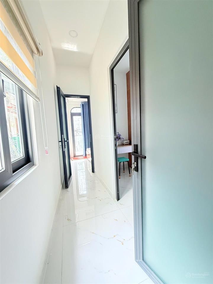 Quận 1  trần khắc chân hẻm ba gác nhà mới full nội thất 2pn sàn 48.2m2 shr 5.15 tỷ