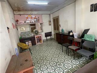 Cc xóm cải nguyễn trãi quận 5 lầu 2  2.5 tỷ