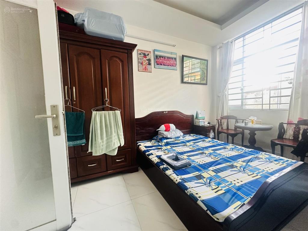 Nhà cô giang quận 1 4 tầng giá chỉ 6.2 tỷ