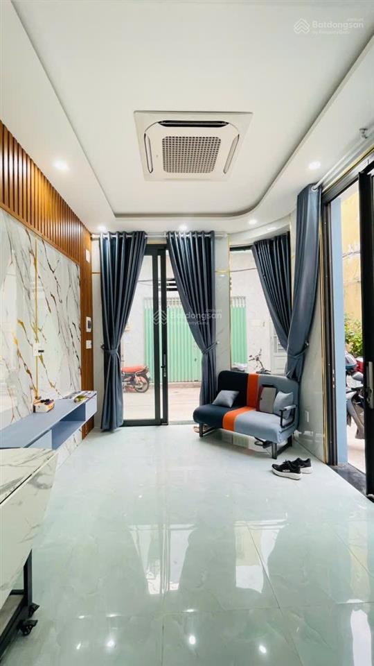 Nhà cao đạt quận 5 hẻm ô tô đỗ cửa 2 mặt hẻm giá 7.3 tỷ