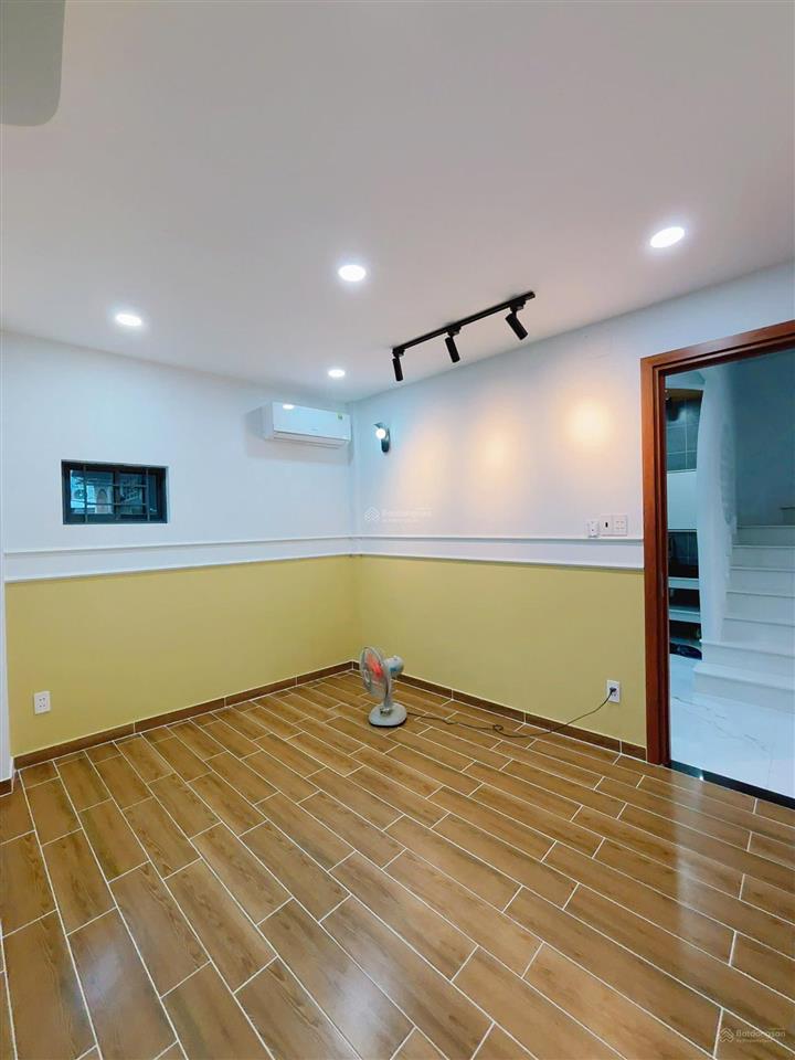Nhà lê hồng phong quận 5 3pn nhà thoáng mát có pn dưới trệt 7.3 tỷ