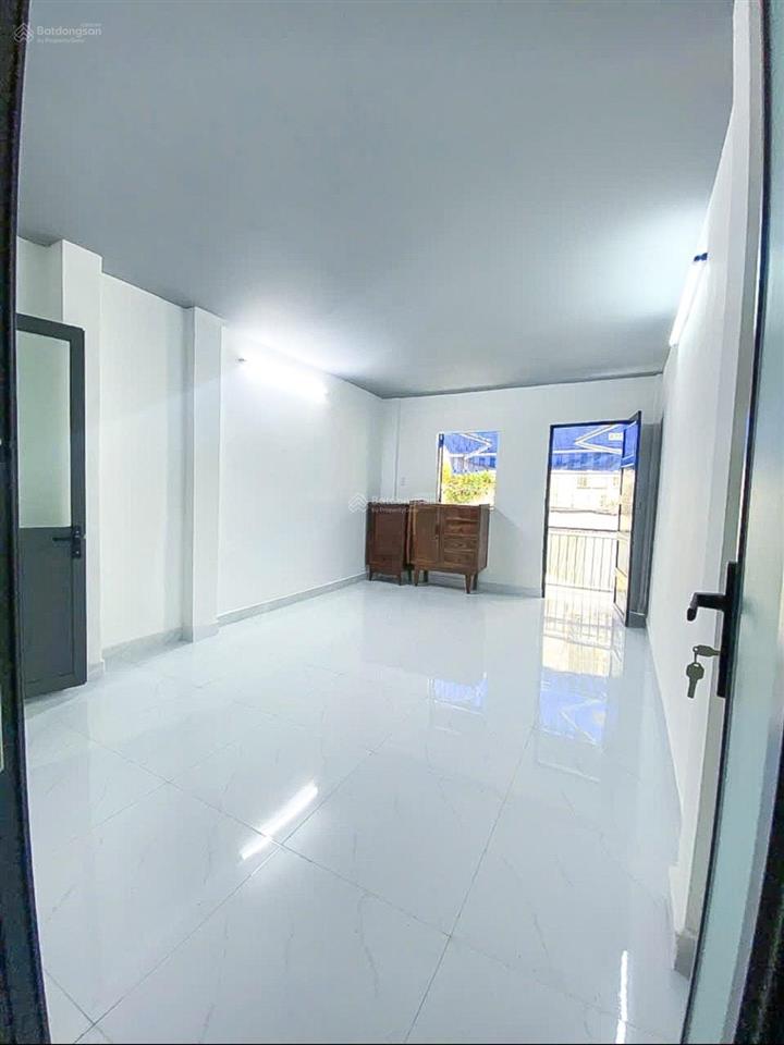 Nhà trần phú quận 5 hẻm yên tĩnh nhà mát 2pn 4.99 tỷ